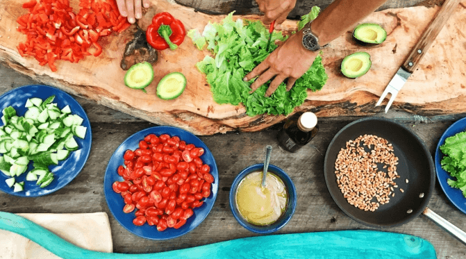 Auch für Vegetarier gibt es die Möglichkeit, sich mit Hilfe von Trekkingnahrung gesund zu ernähren